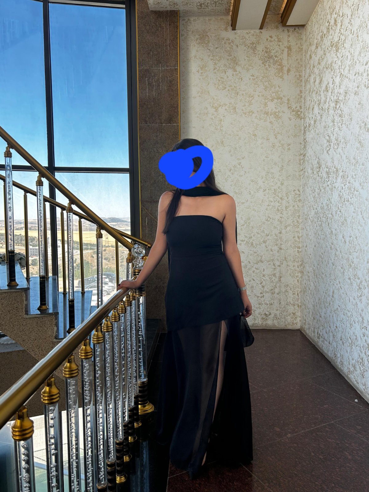 Robr soirée chrytha men torkia porté une seul fois 