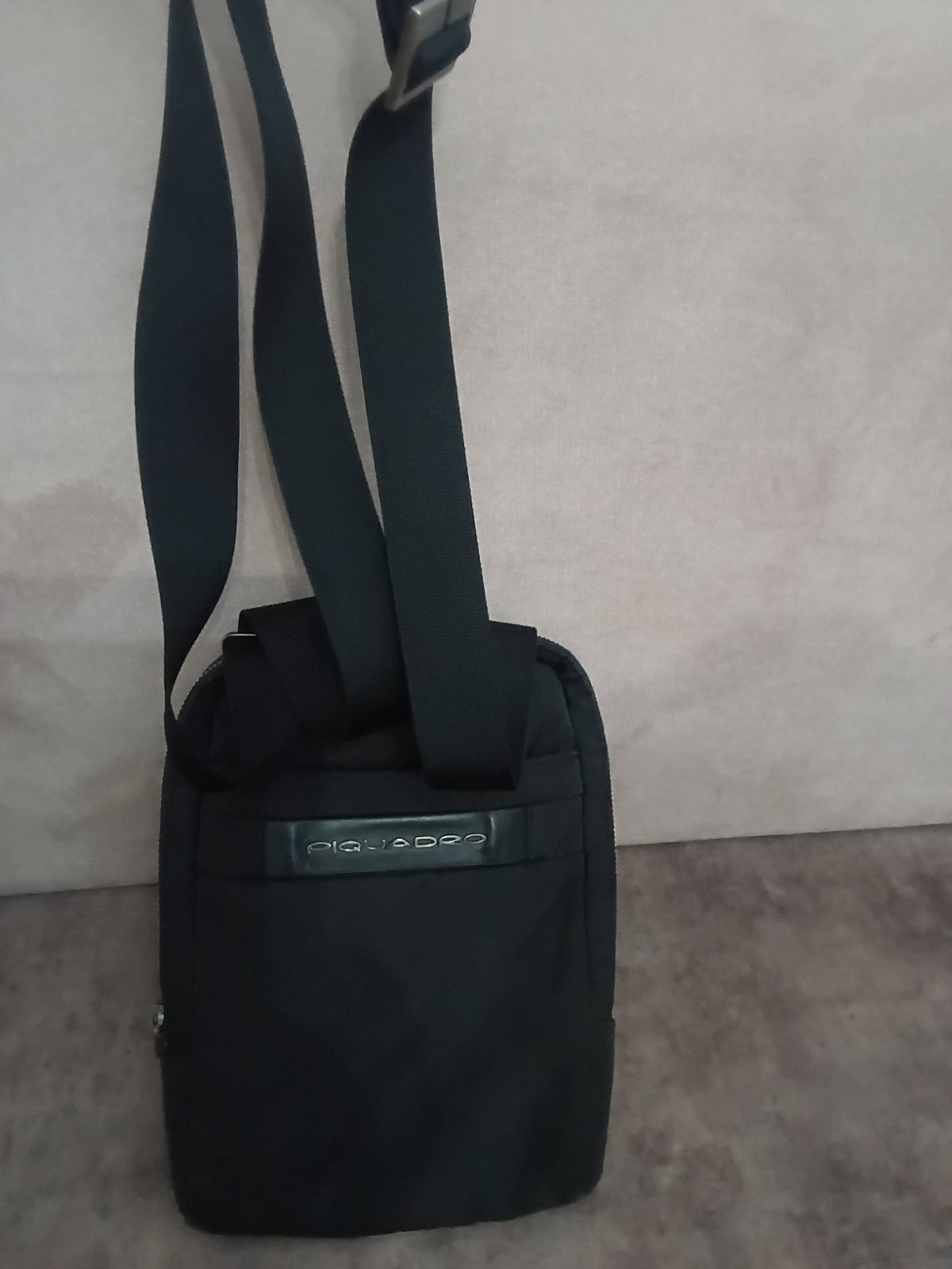 Sac a bondouliere PIQUADRO