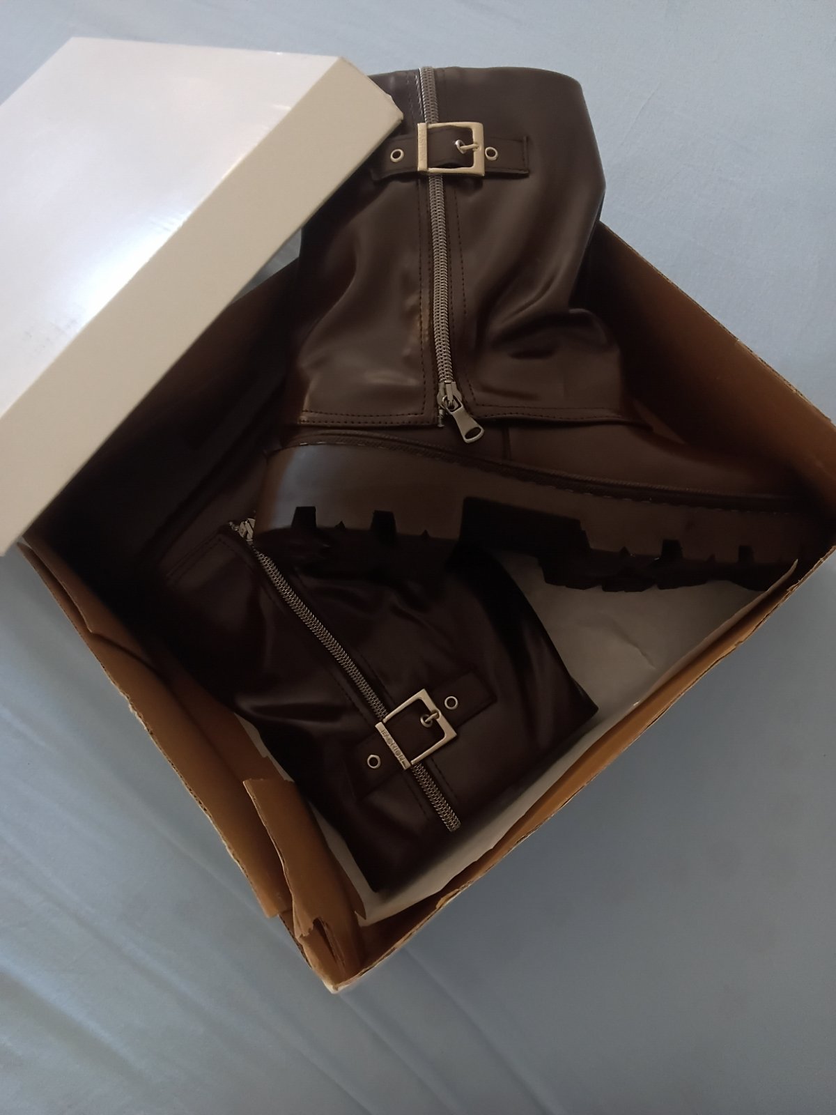 Boutines marron