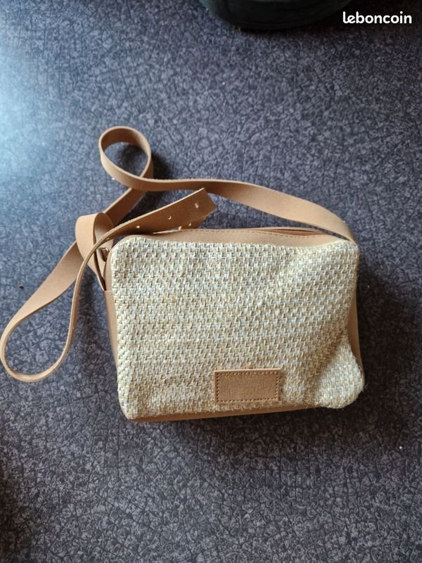 Petit sac a bondouliére grace&mila