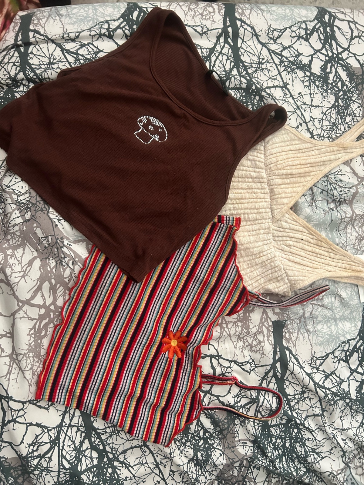 Lot de crop top shein et h&m