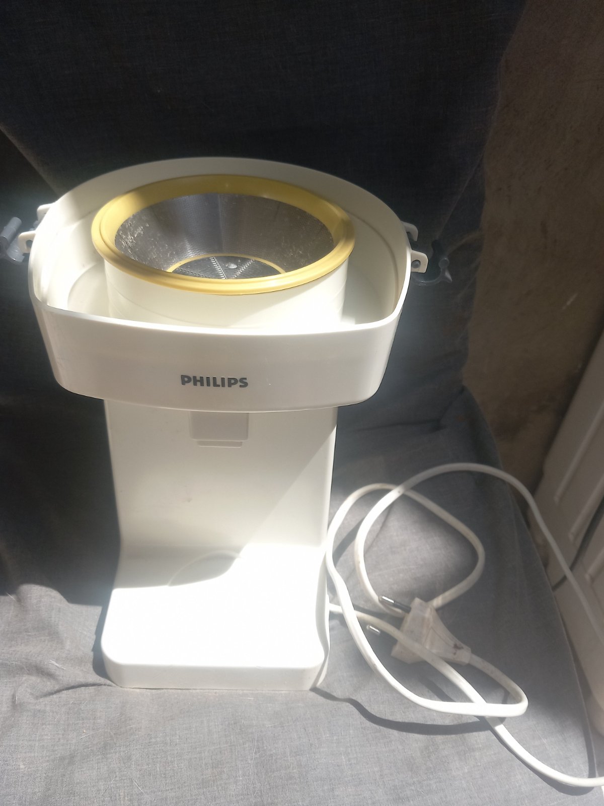 Machine à jus Philips 
