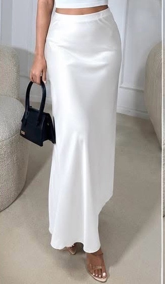 Jupe satin blanc 