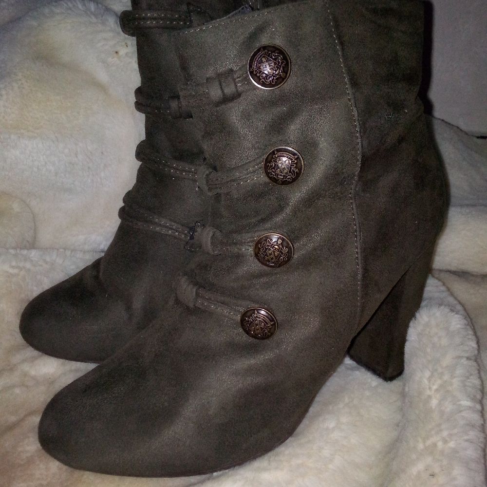 Bottines made in Italy  vert kaki  💚💚💚