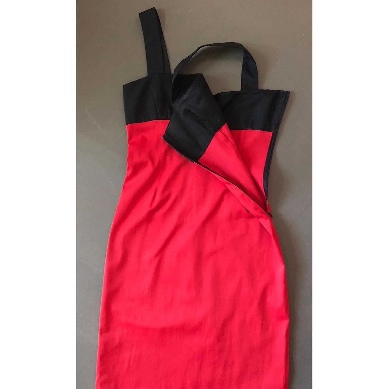 Robe rouge Zara mi longue😍