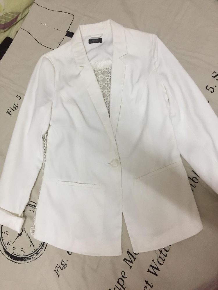 Blazer blanche très fashion