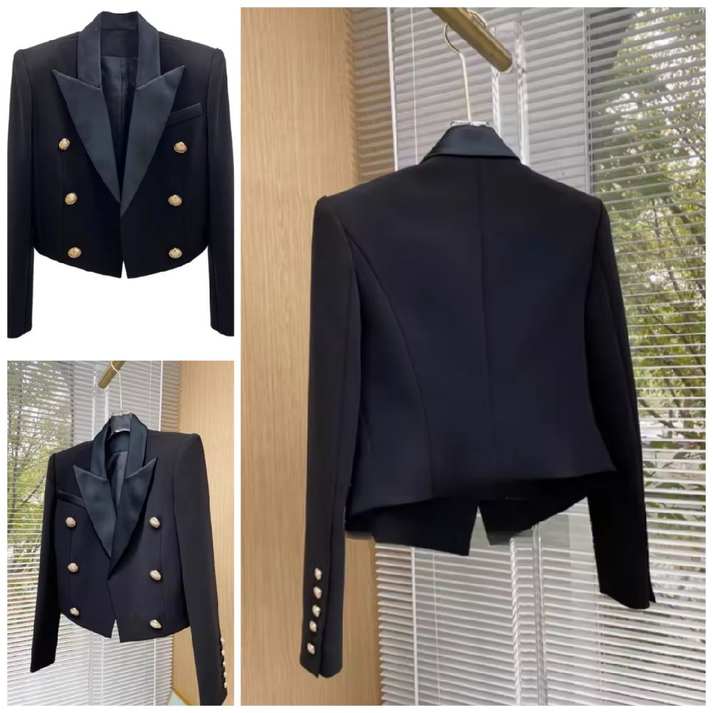 Cropped blazer avec col satiné 