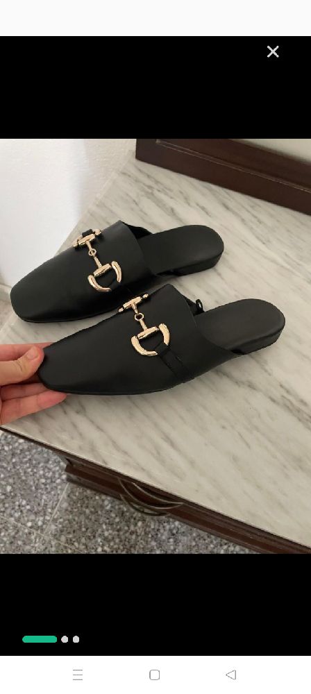 Mules H&m , en cuir tres souple 