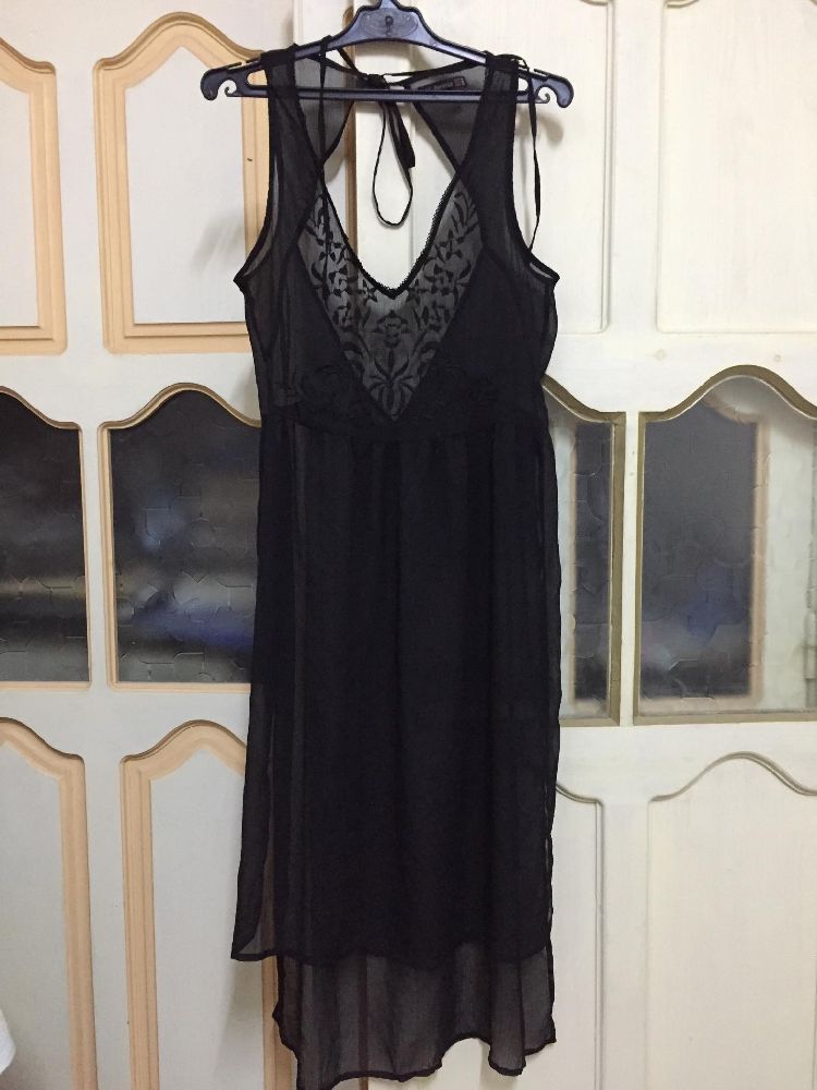 Robe pour plage, tfout les genoux  , comme neuve 