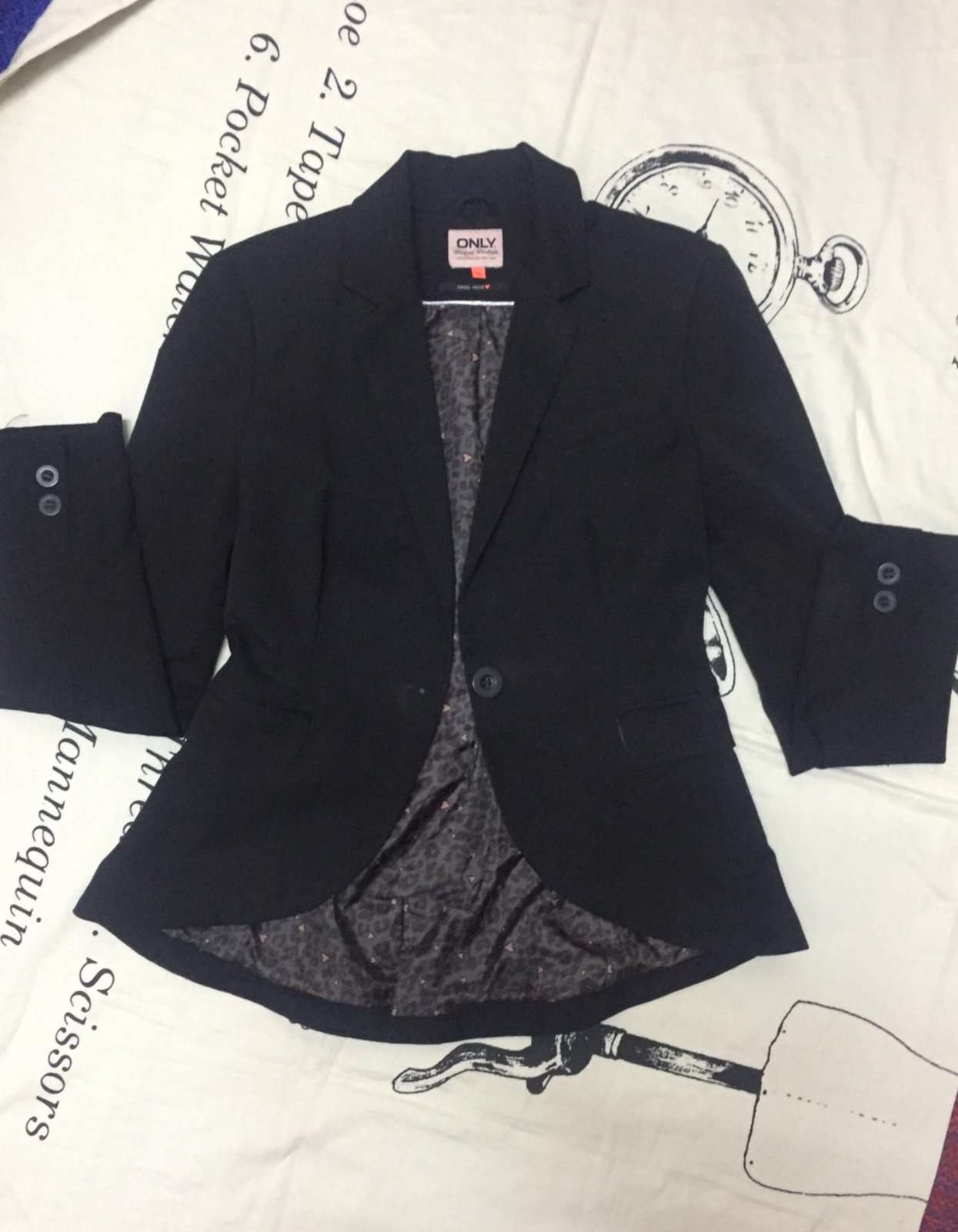 Blazer marque Only. , comme neuve