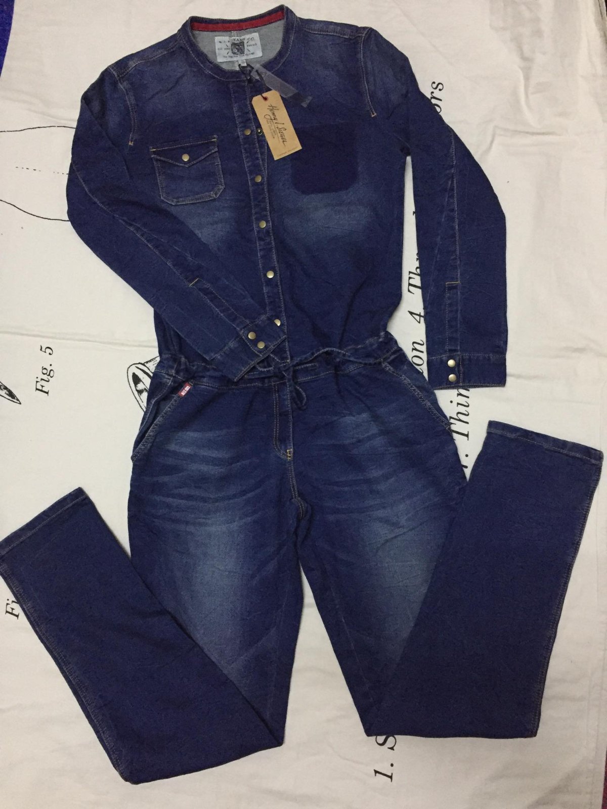 Combinaison jeans  tréeees  souple , marque Henny l.Siegel