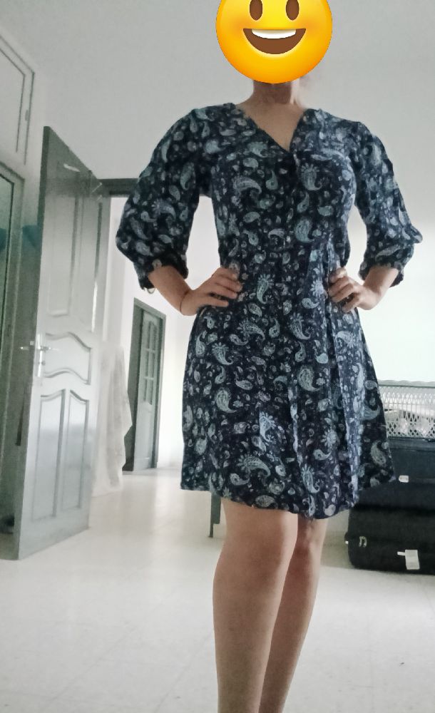 Robe a manches bouffantes , marque VILA