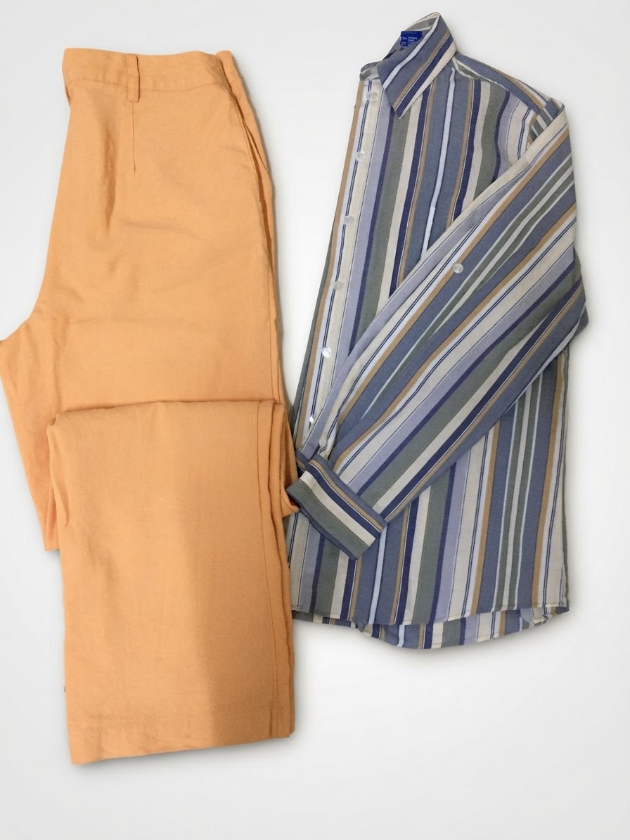 Chemise +pantalon large , état proche du neuf 