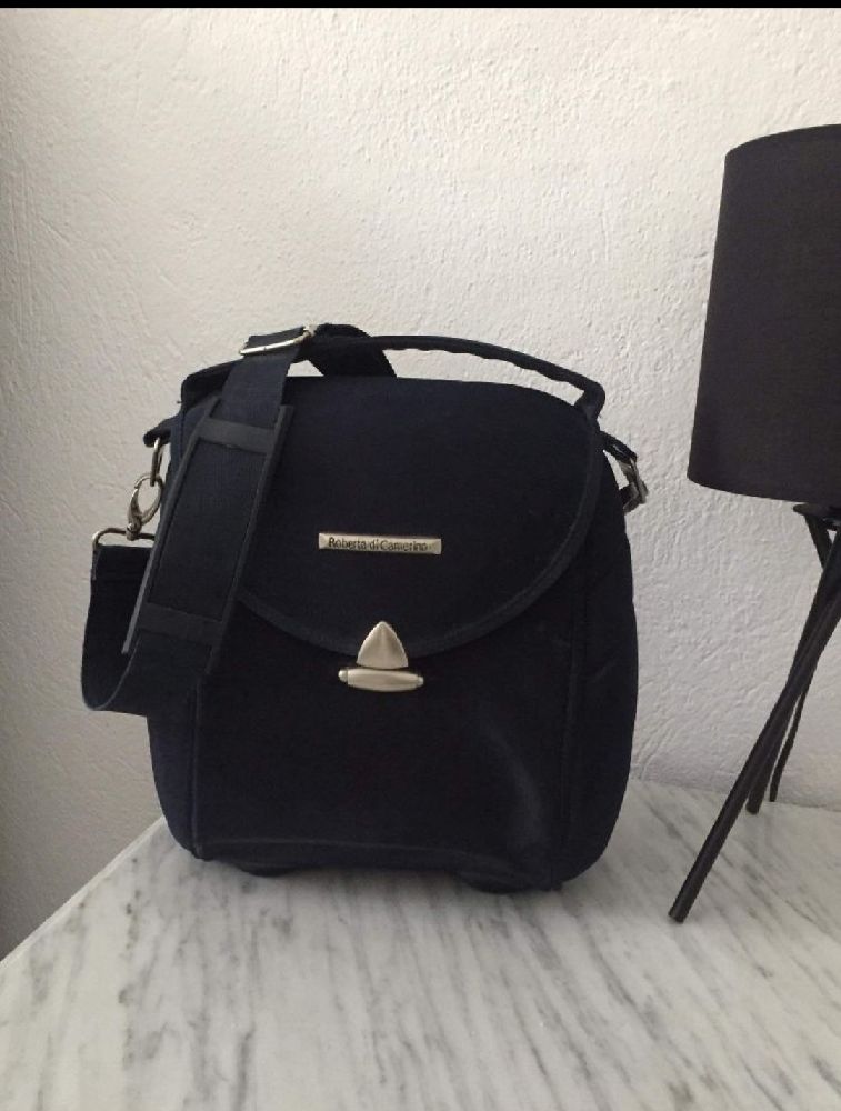 Sac rigide marque Roberta di Camerino 