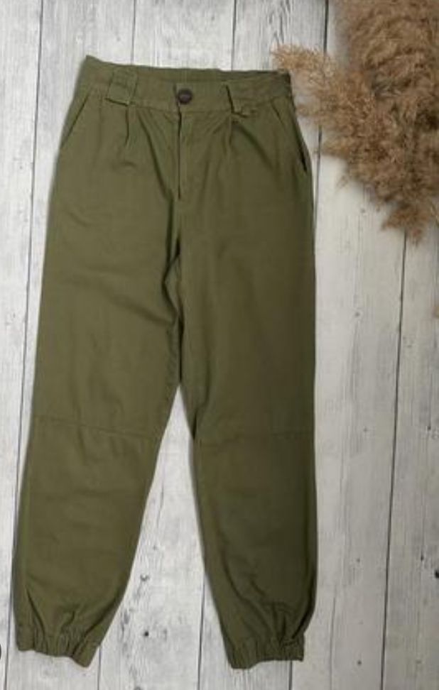 Pantalon Stradivarius 