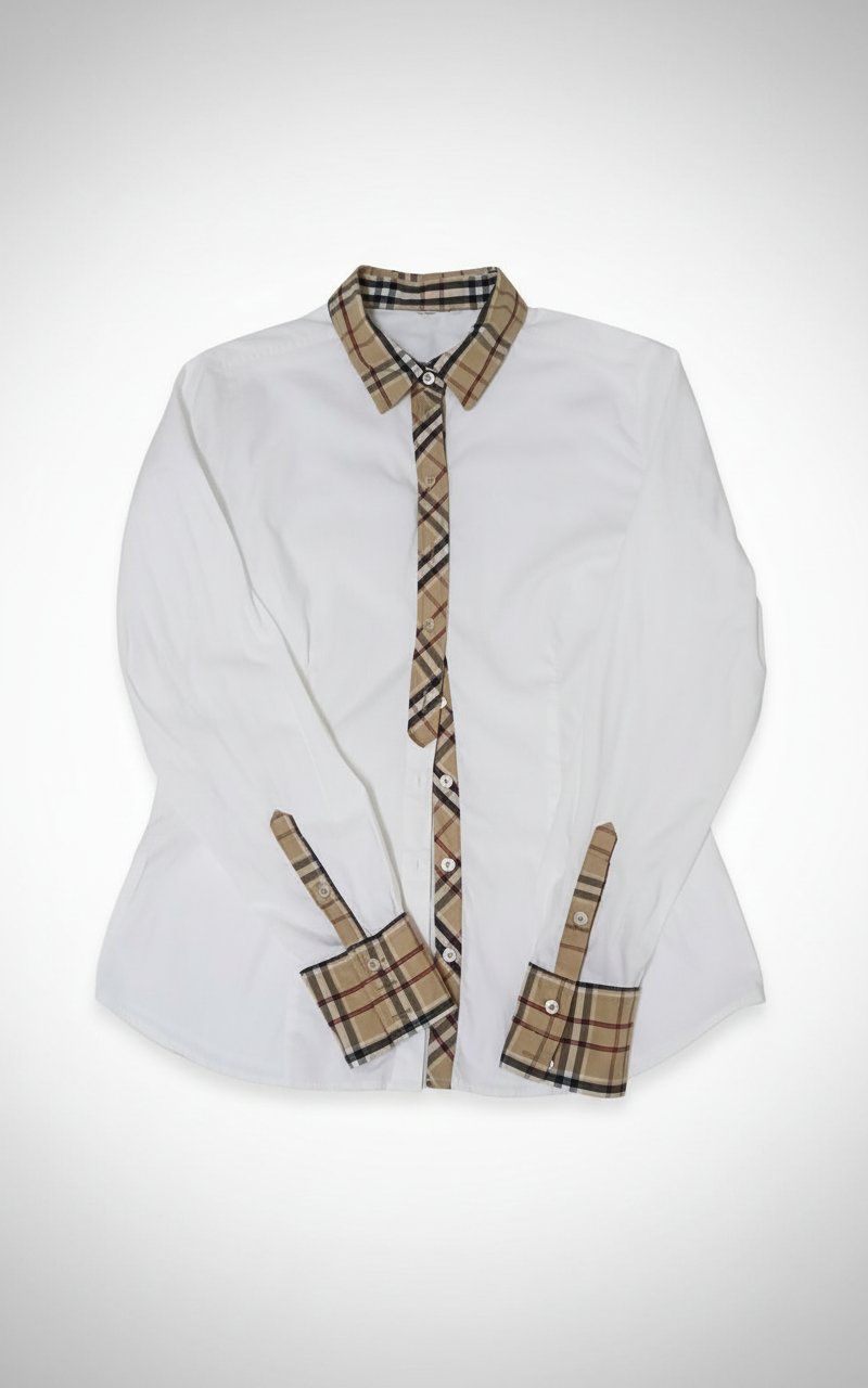 Chemisier blanc , rappellant style de Berberry 
