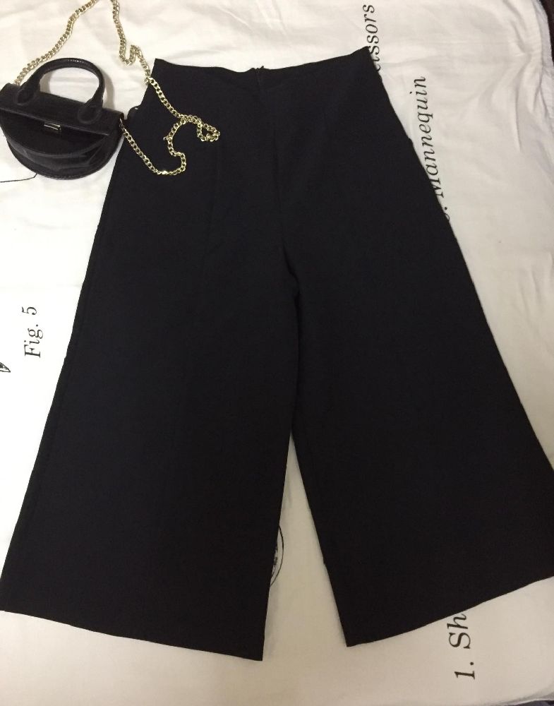 Cropped trousers , taille haute, marque Omai