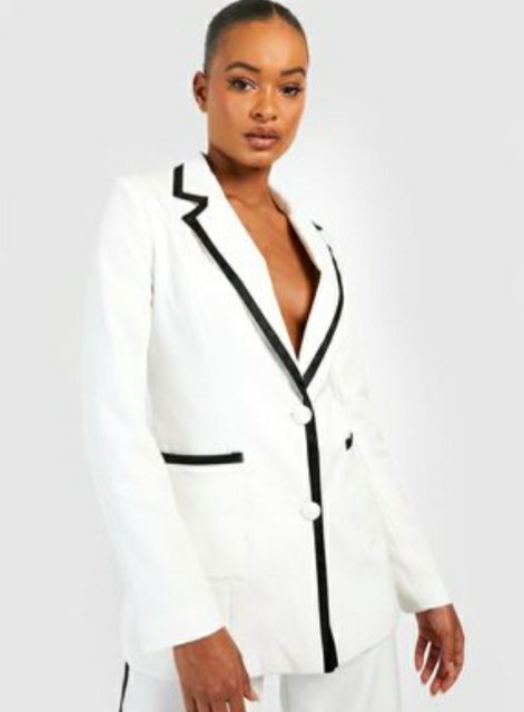 Blazer blanc sale , marque Alba Moda 