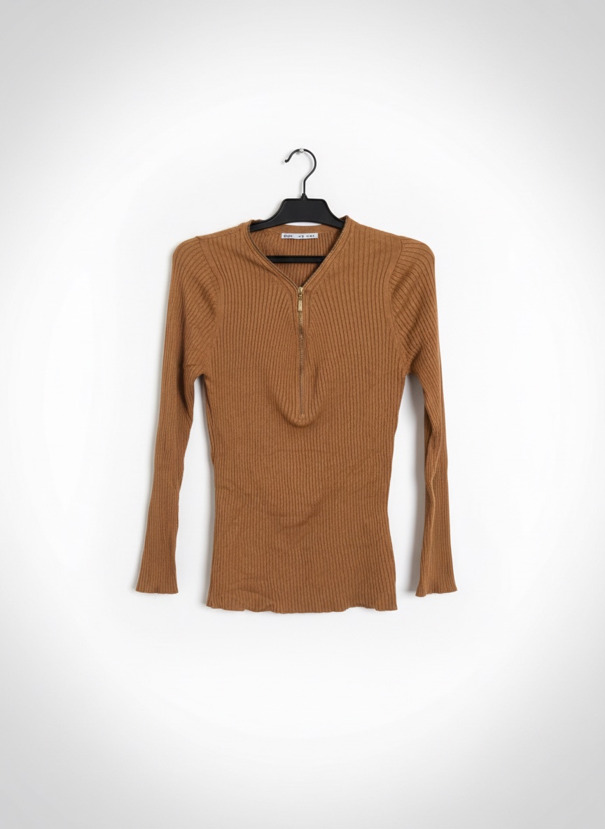 Pull côtelé moutarde à col zippé - Zuiki