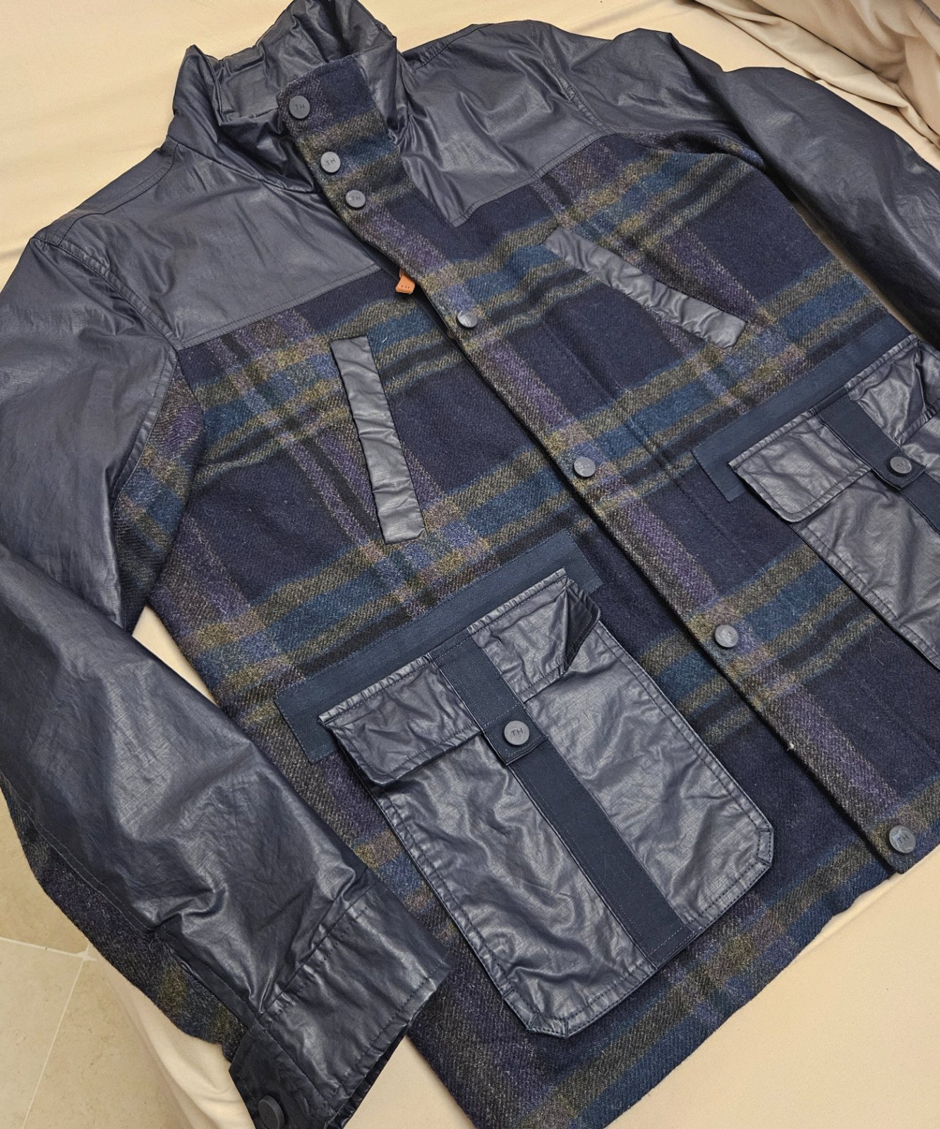 Veste tommy hilfiger bleu en laine et tissu résistant a l'eau