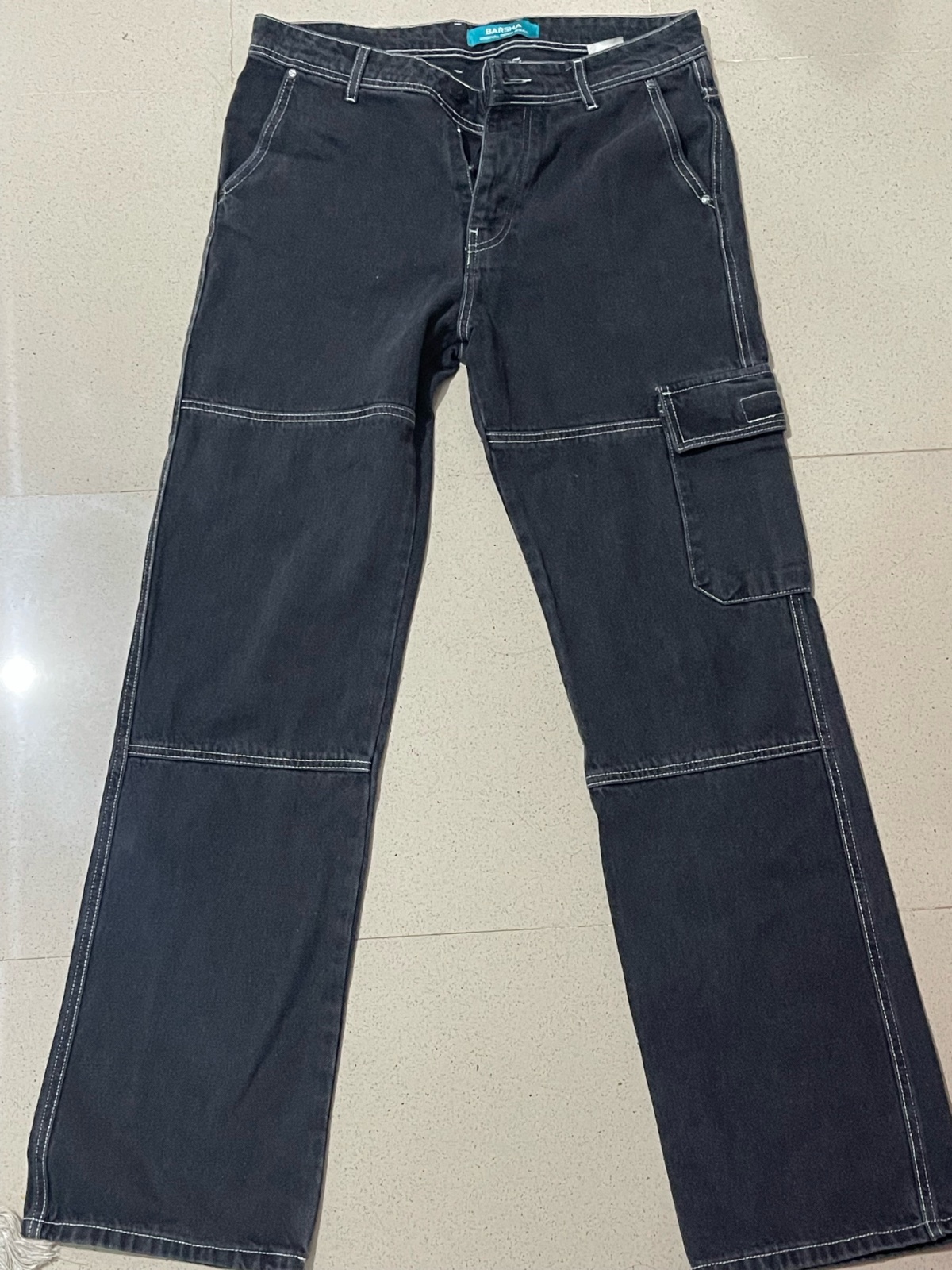 Pantalon cargo jean style streetwear de la marque barsha