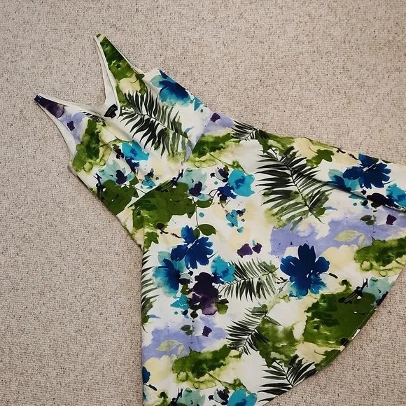 Robe floral multicolore tahari ASL