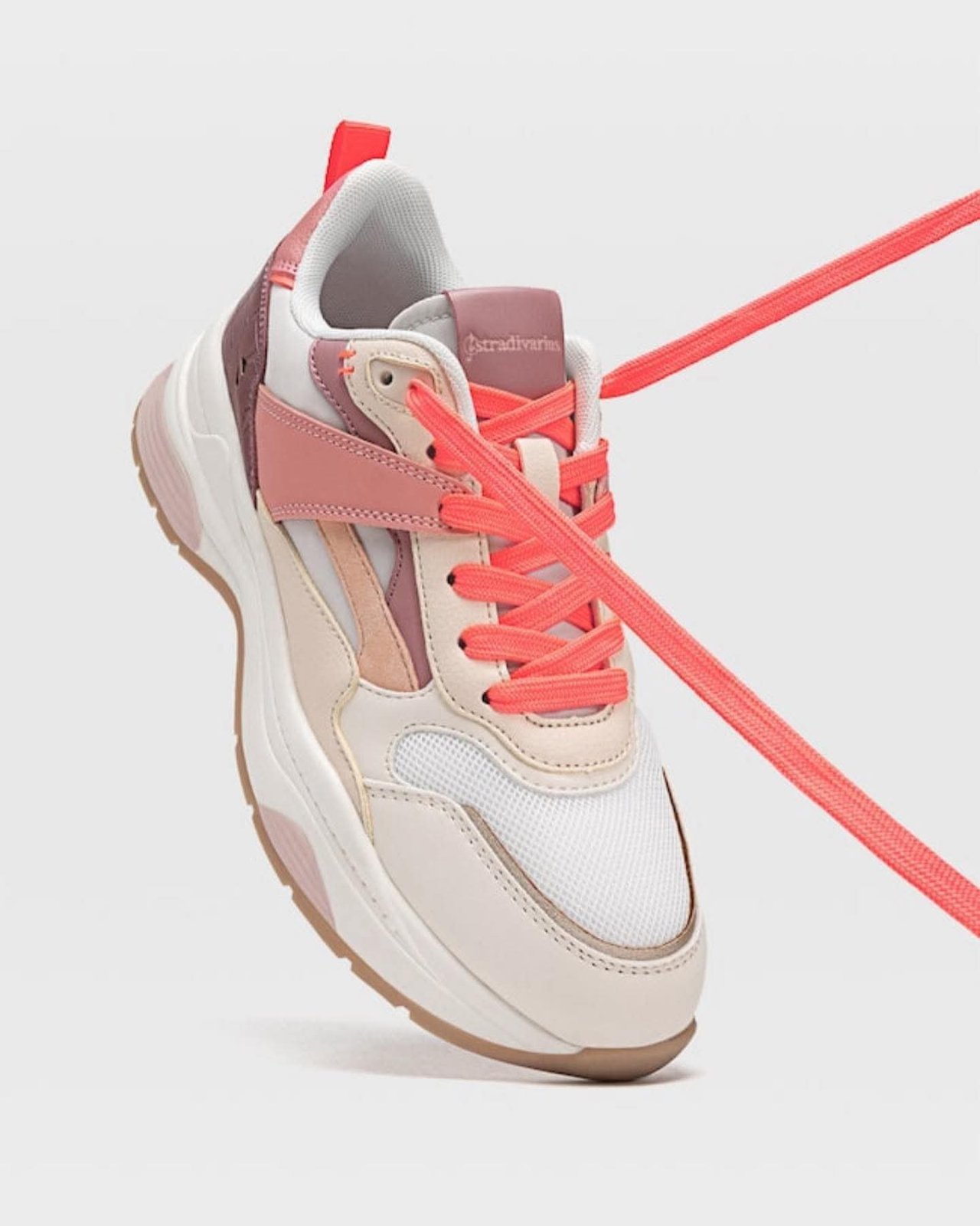Sneakers Stradivarius
