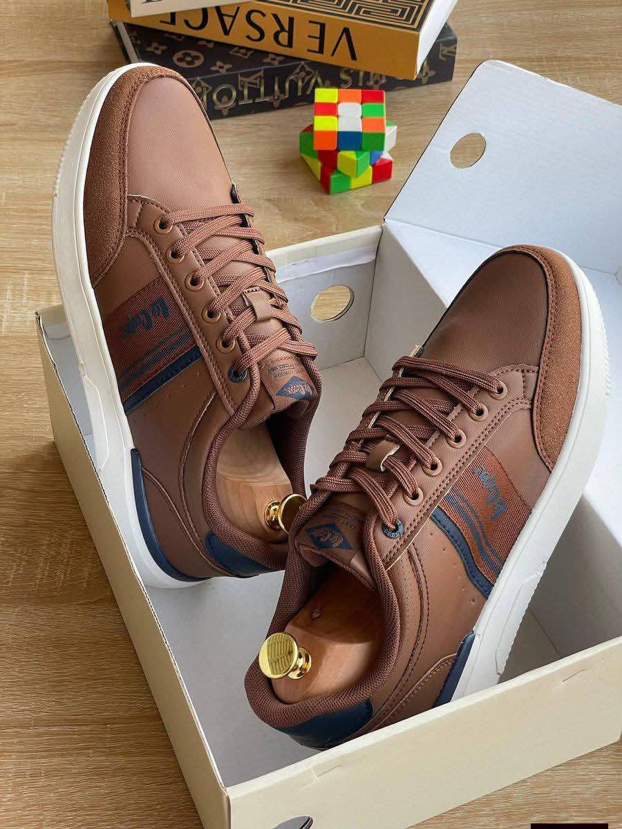 Chaussure sport chic Lee Cooper