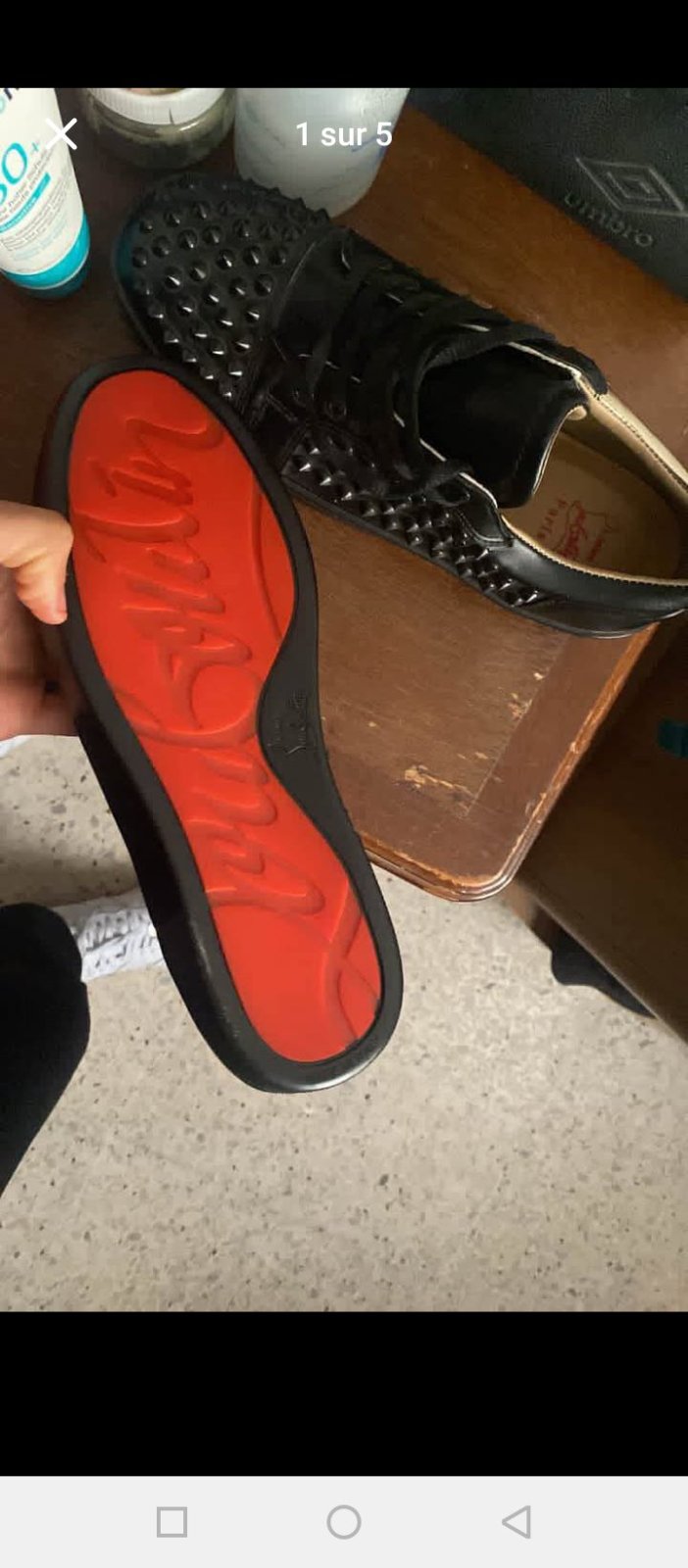 Louboutin taille 41 neuf 
