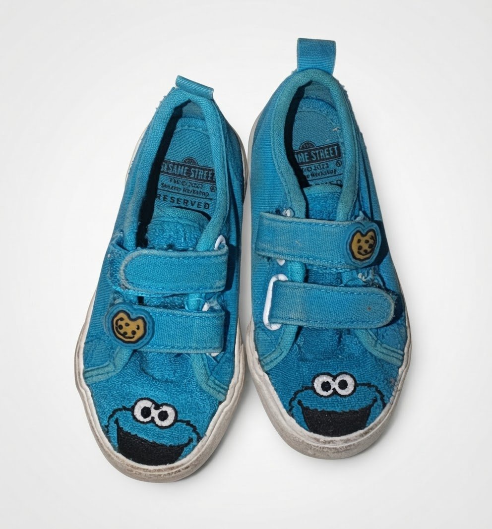 Chaussure enfant bleu pointure 24-25 bon etat