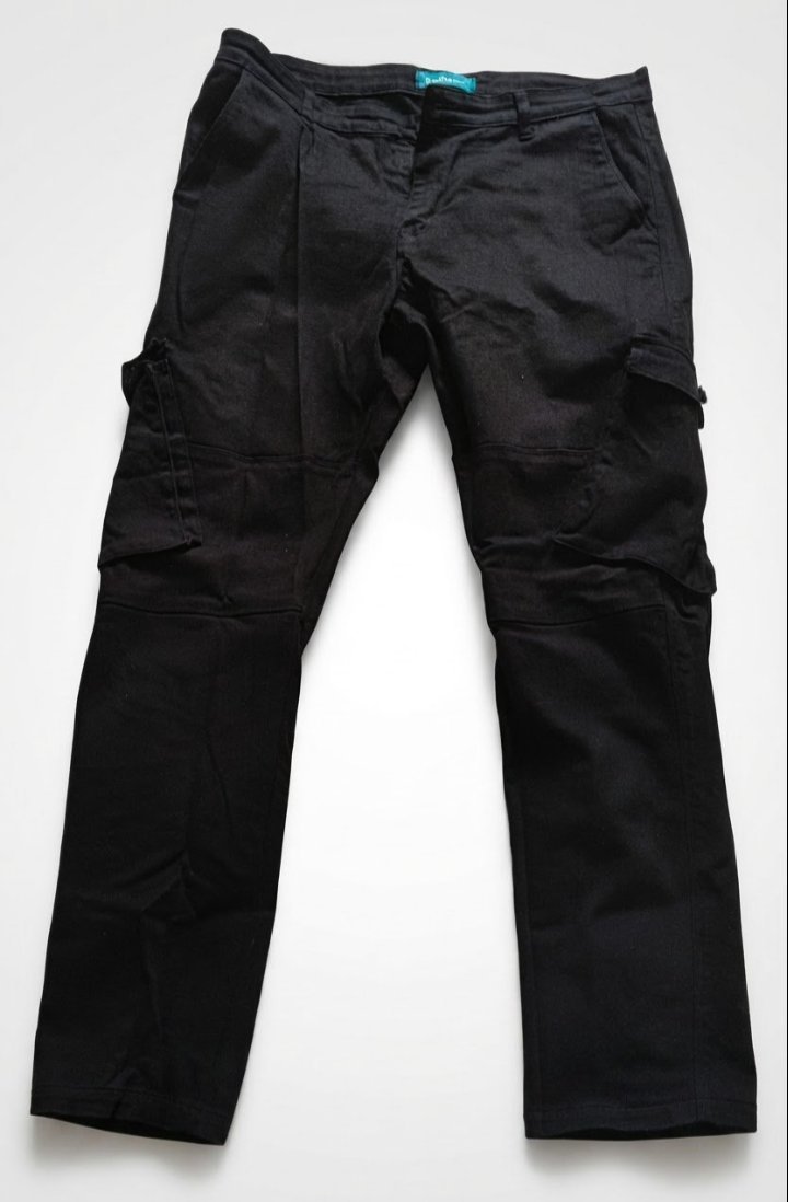 Pantalon homme noir taille M tres bon etat