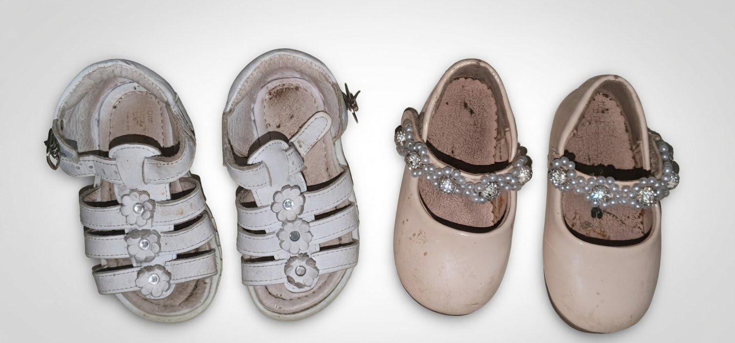 Lot chaussure sandale pointure 20 + 22 bon etat