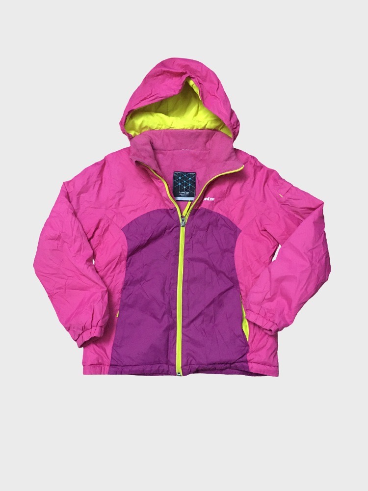 Manteau pour fille 8ans .