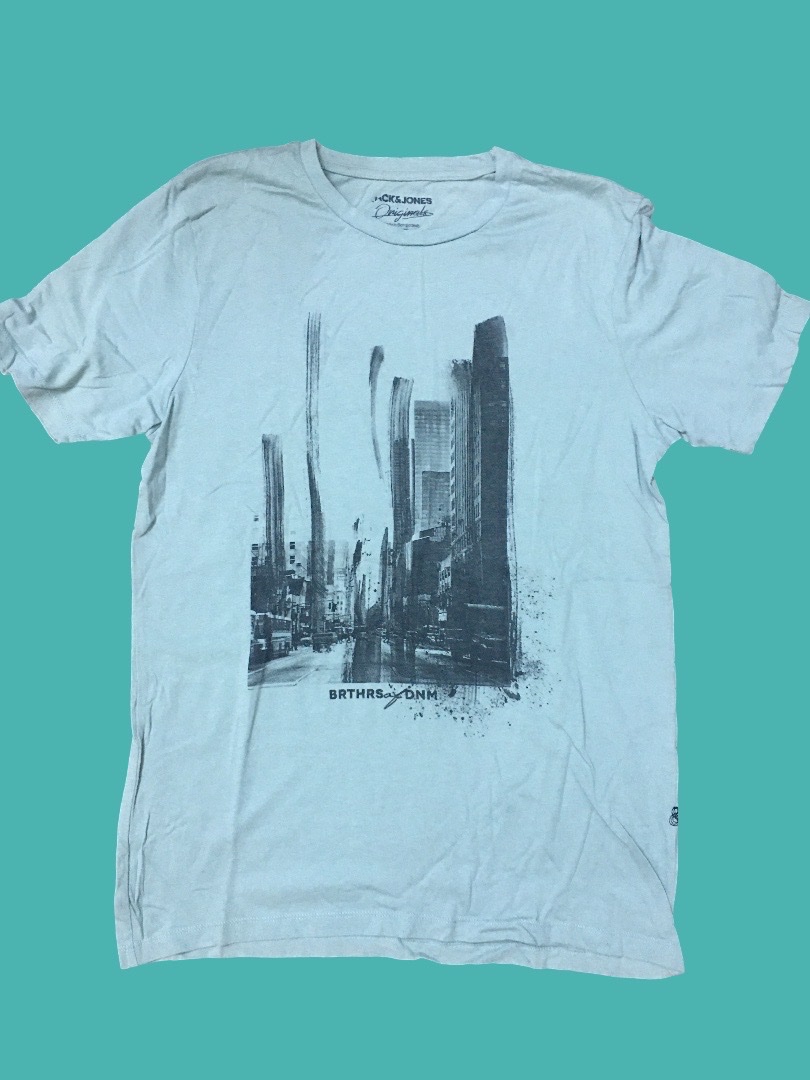 T shirt pour homme neuf avec étiquette taille S