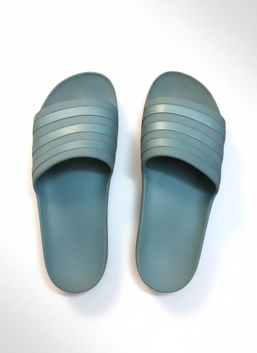 Claquette adidas