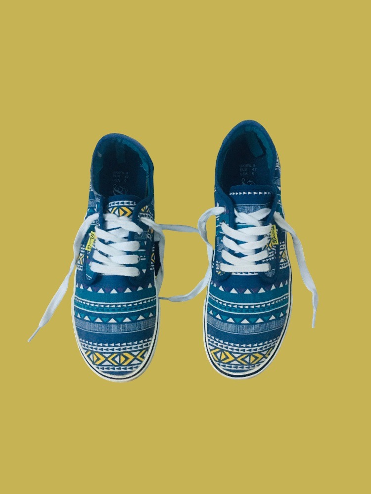 Chaussures Denim & Co pour homme en excellent état.