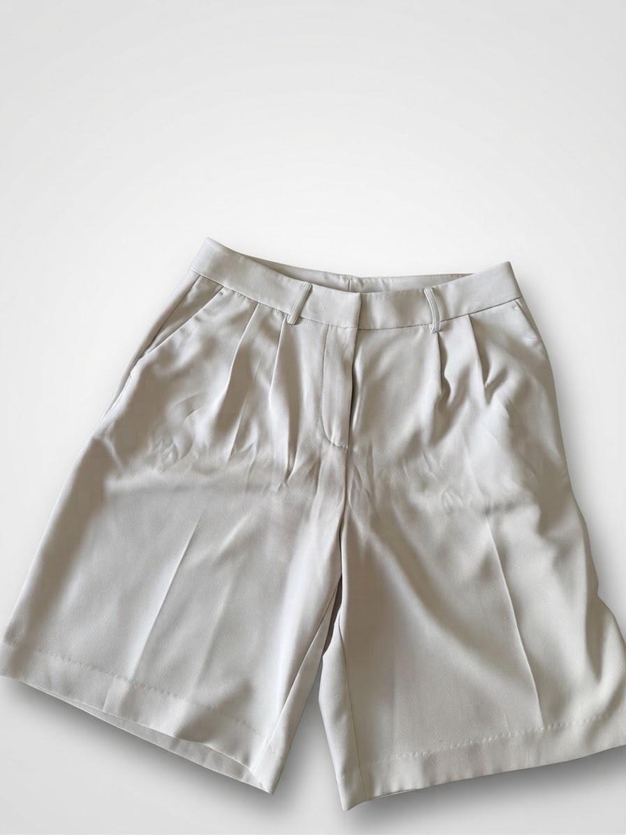 Bermuda à pinces / Short long chic Joe Fresh - Beige