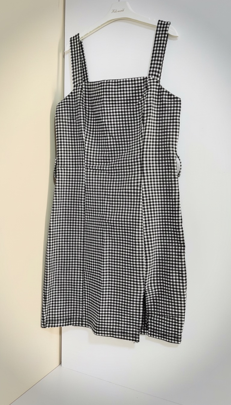 Robe noir et blanc
