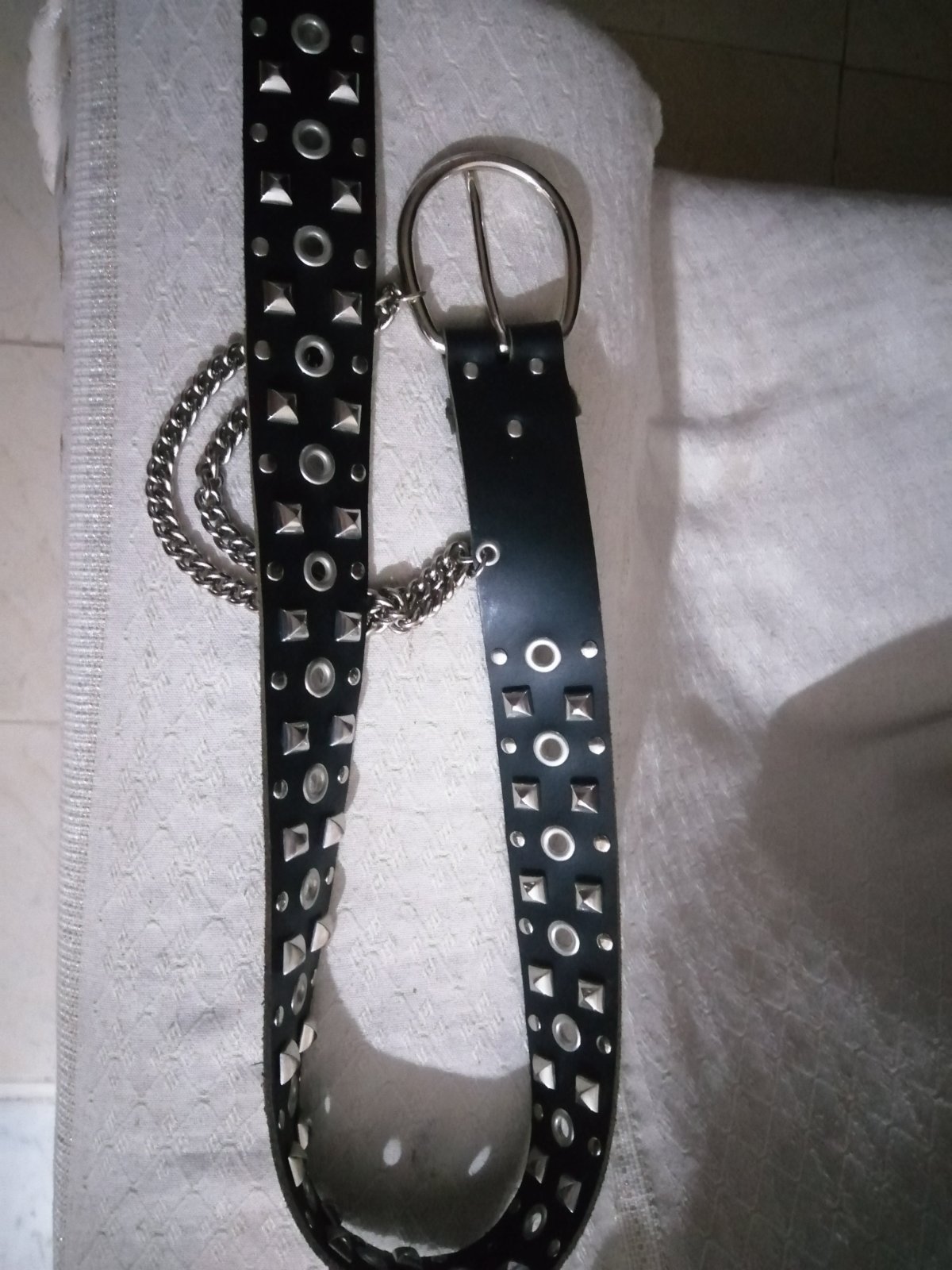 Edgy belt 