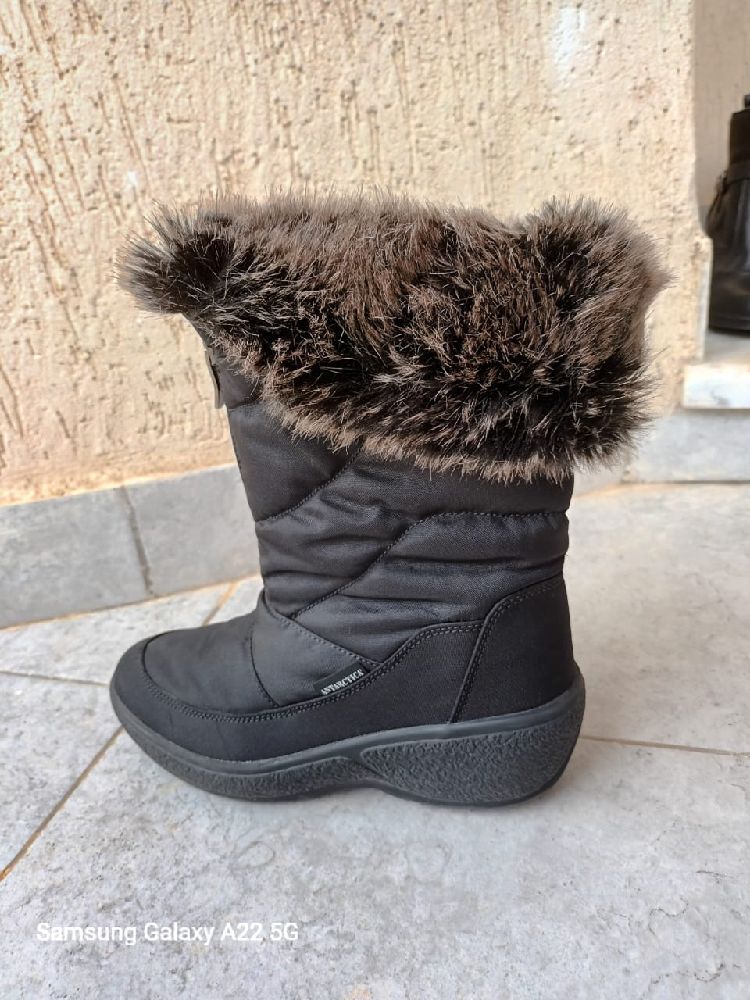 Botte noir avec fourrure 🤎