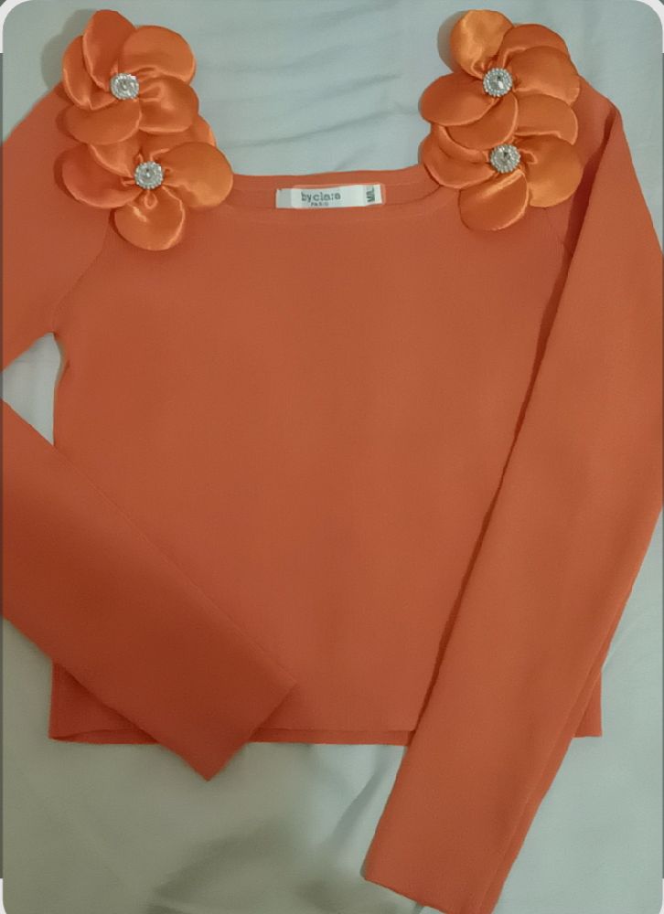 Pull jamais porté 