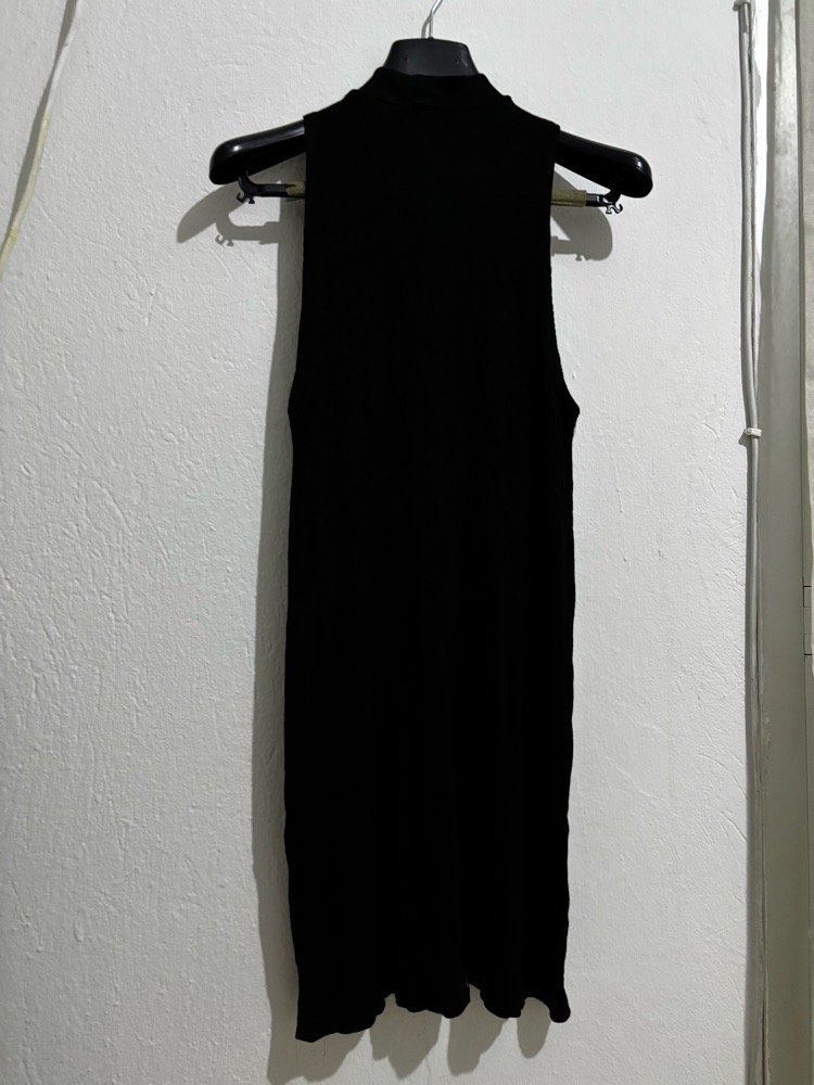 Robe moulante pull and bear très bon etat