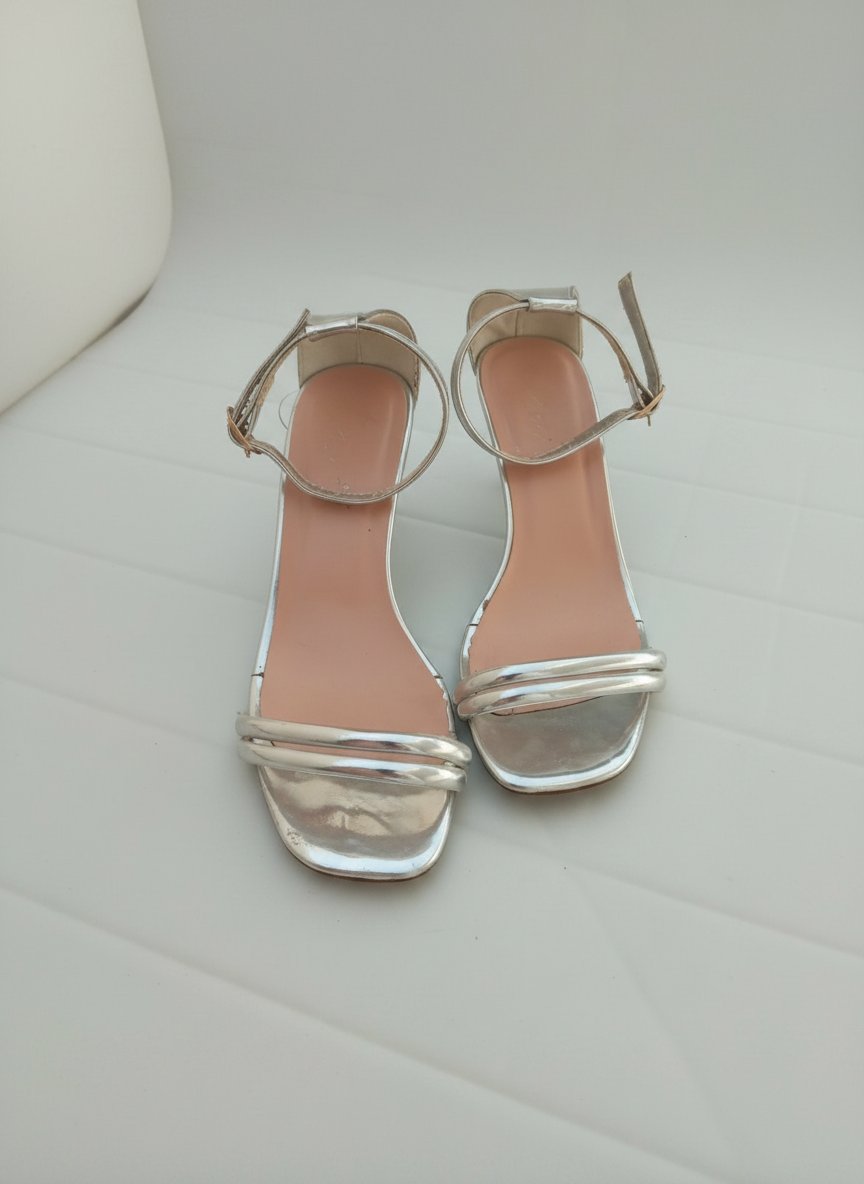 Sandales demi talon