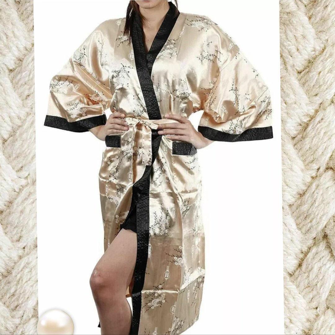 Kimono satiné taille L / 40 _ XL - 42 yetlbes 3a chirtin 