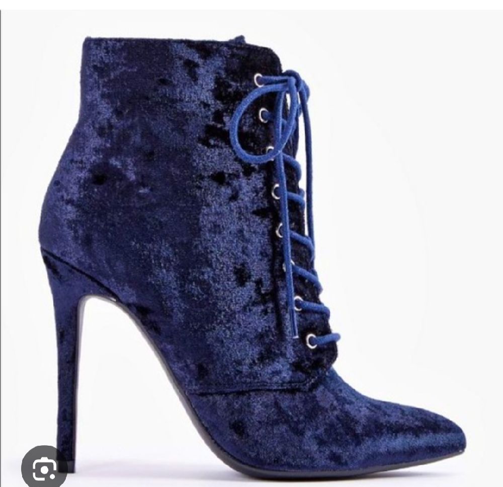  justtfabilous Sublime ❤️ Bottine en daim pointure P - 40