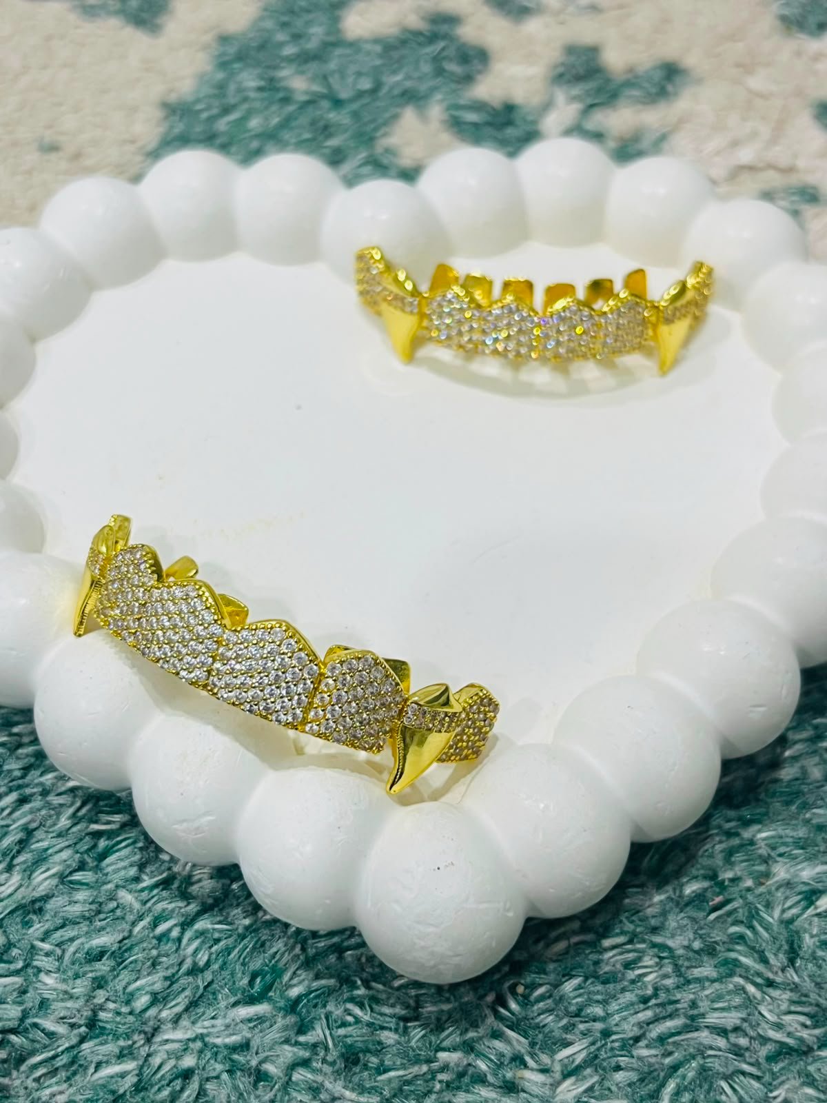 Gold teeth