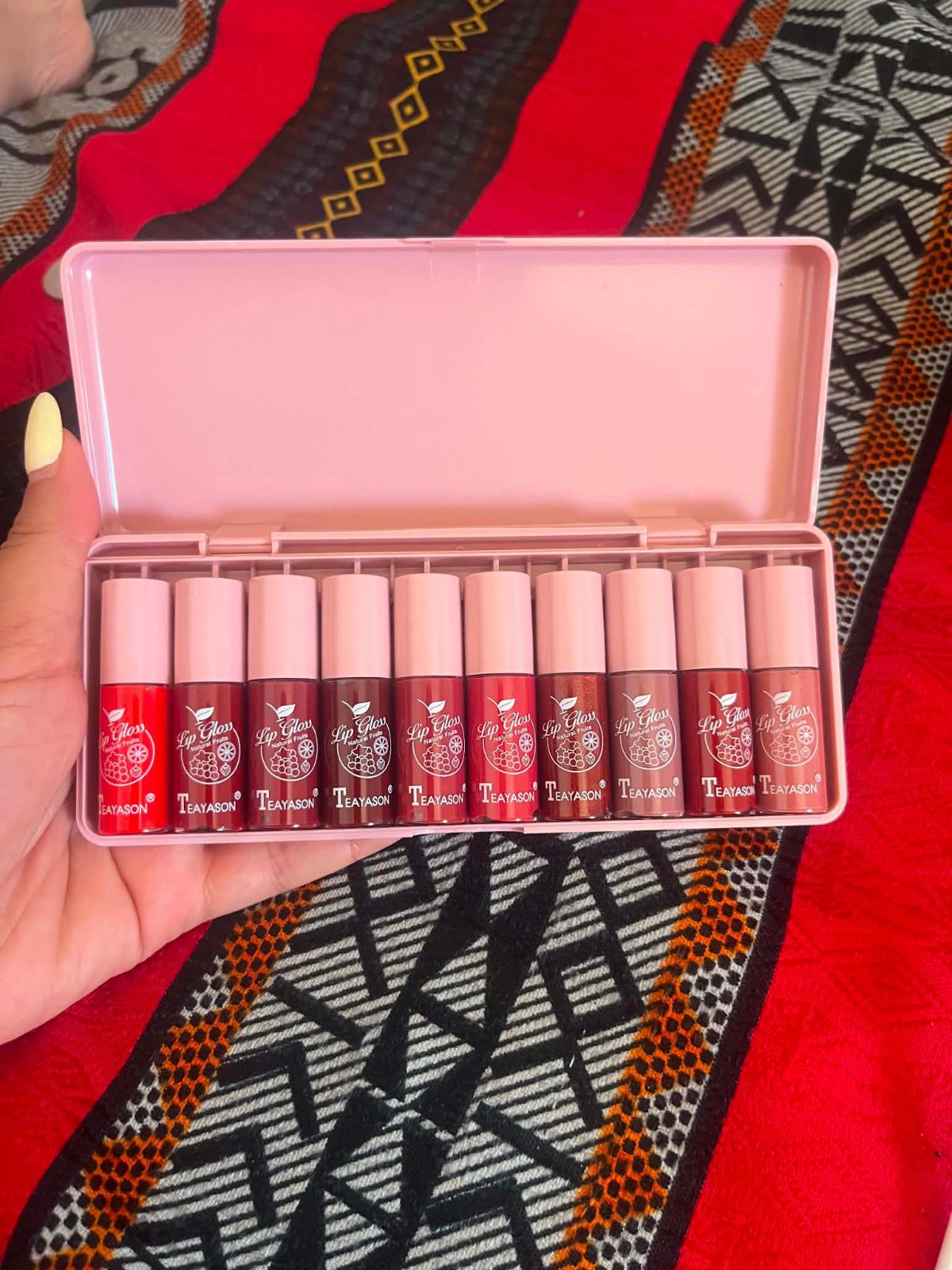 10 lip gloss 