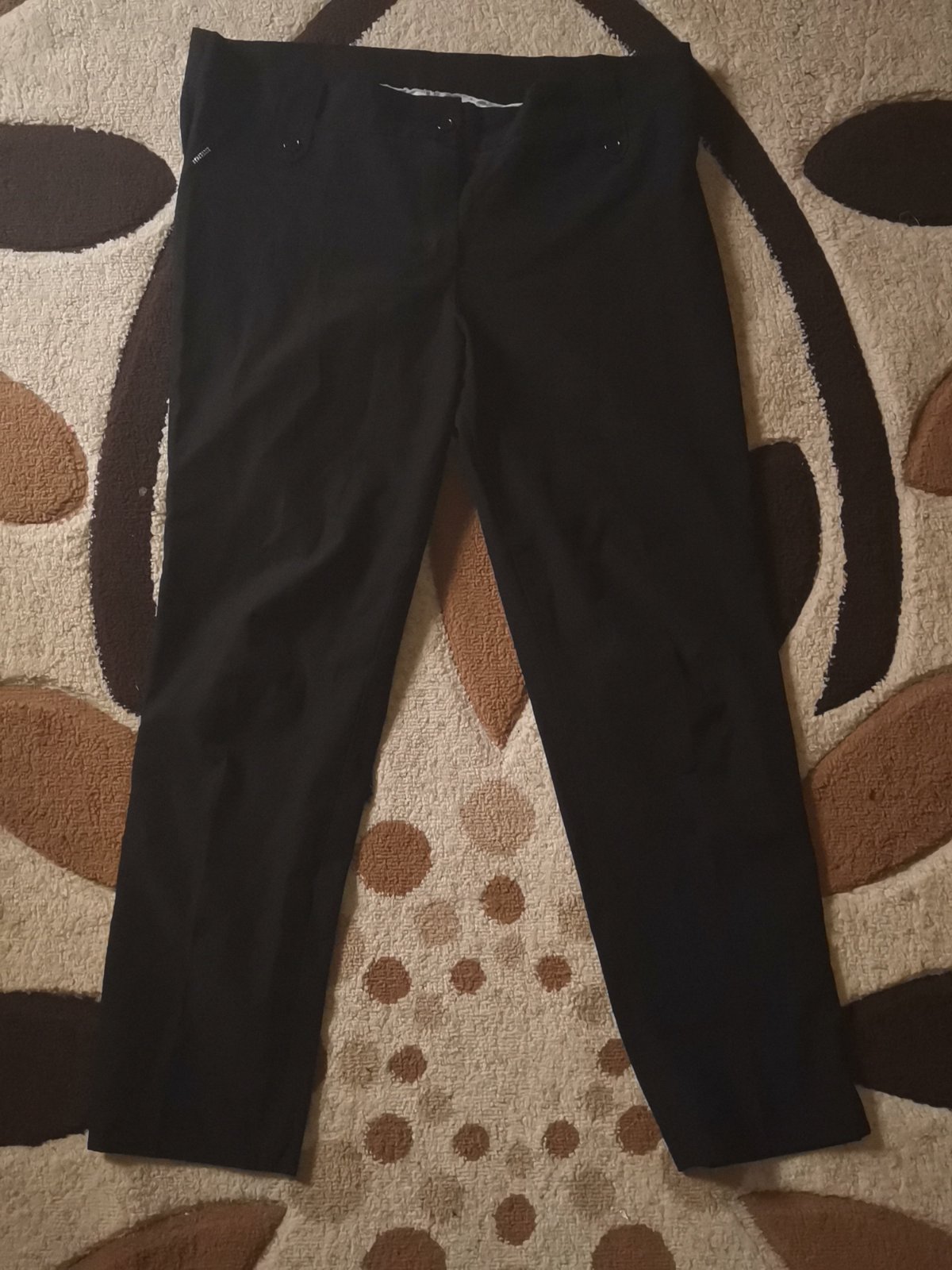 Pantacheville noir taille 42 