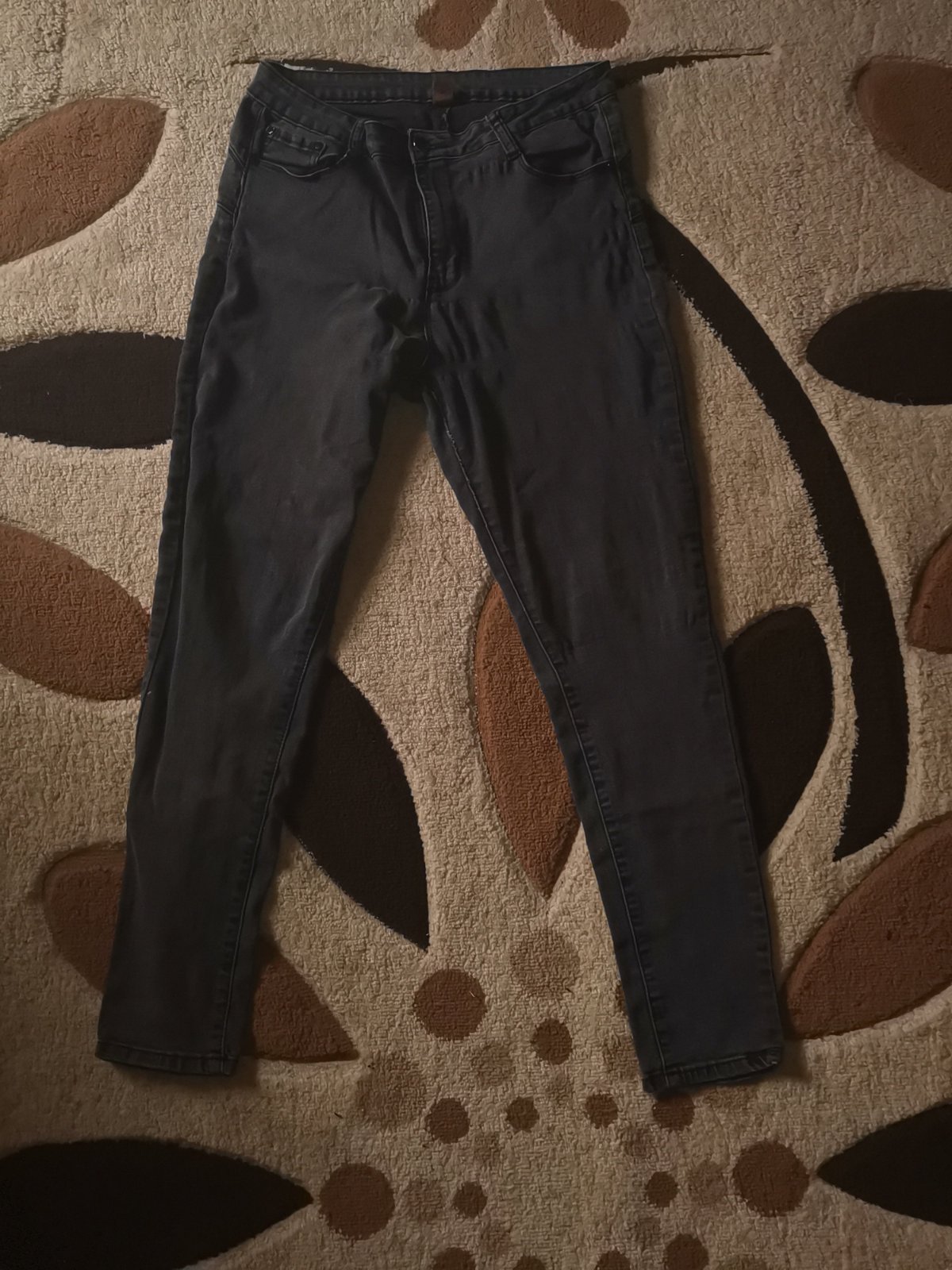 Pantalon noir skinny taille 38, 40 