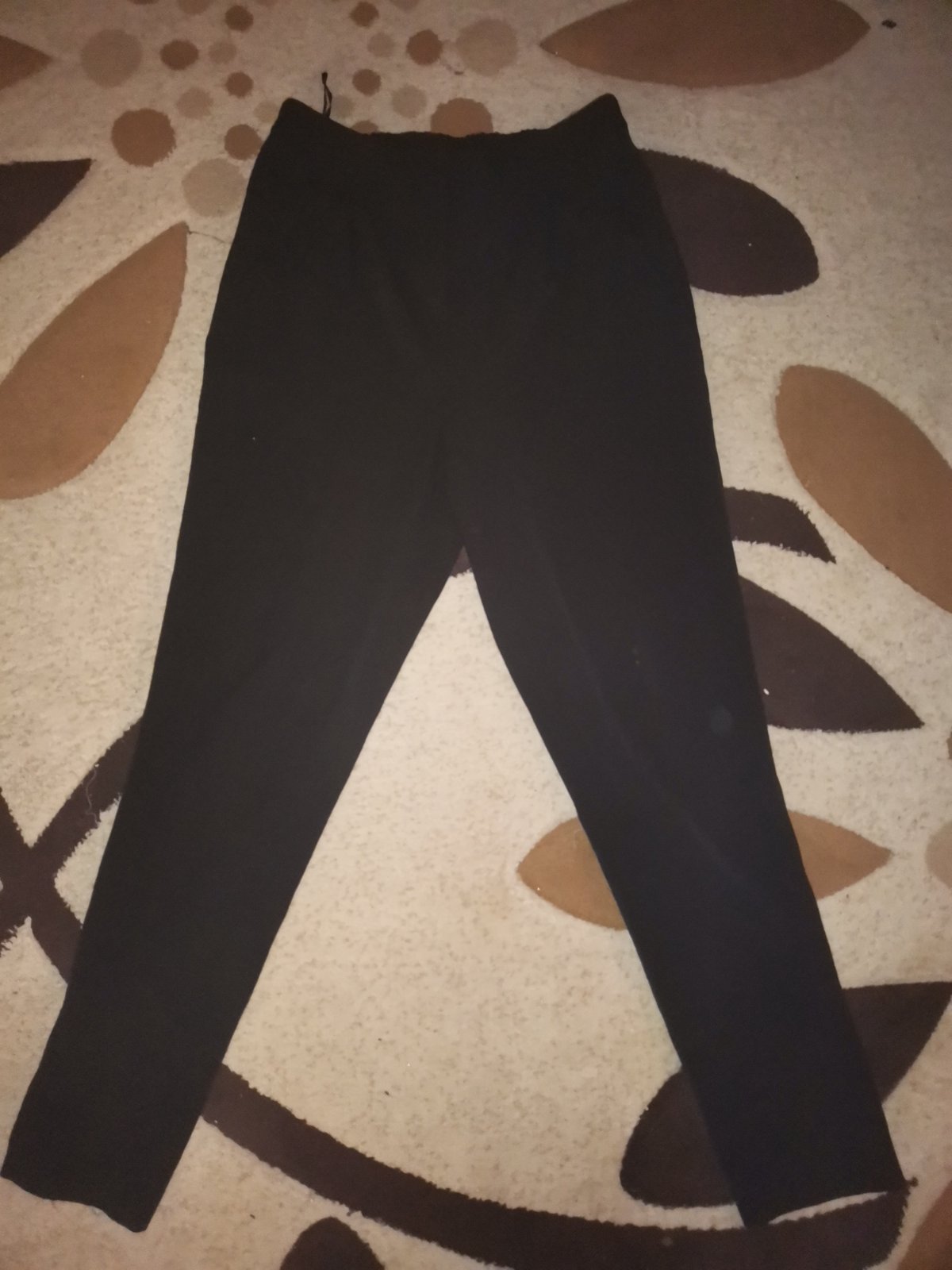 Pantalon noir taille 40/42